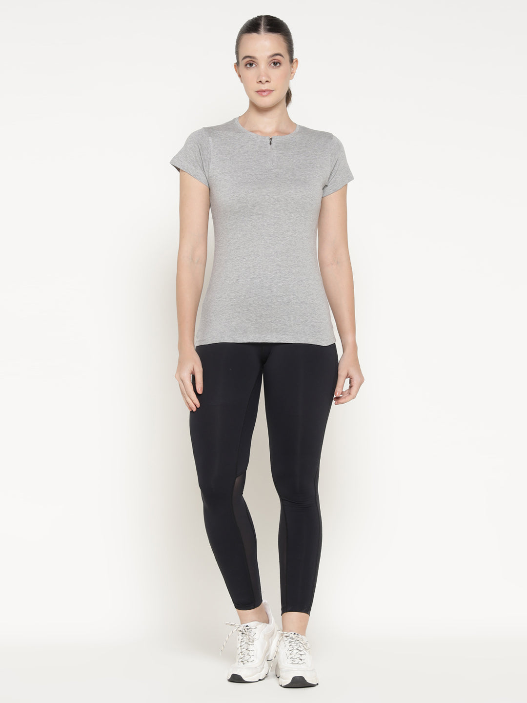 Ap'pulse Women's Short Sleeve Round Neck Zipper Tshirt