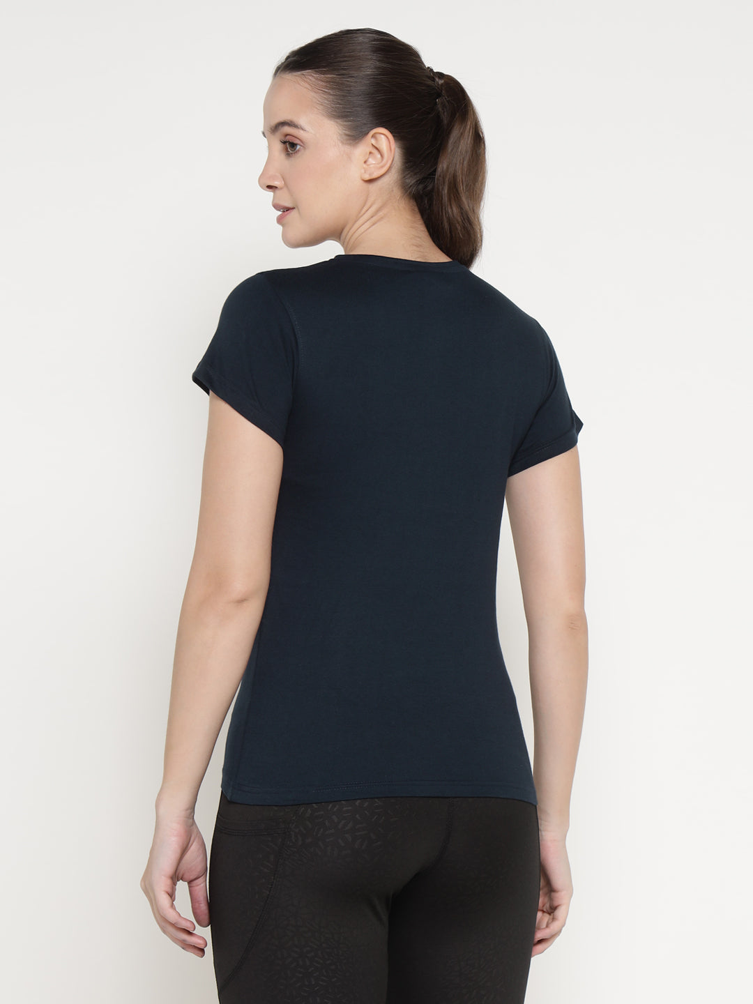 Ap'pulse Women's Short Sleeve Round Neck Zipper Tshirt